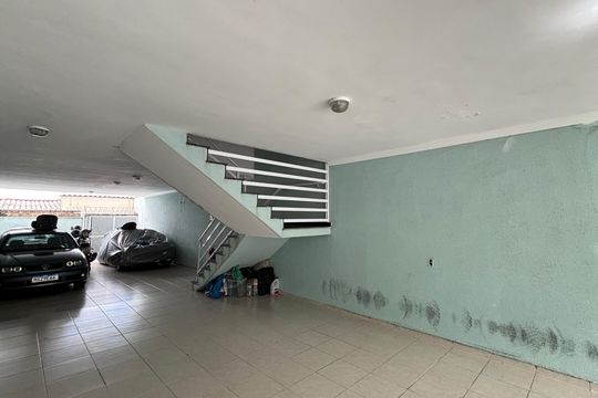 Garagem de apartamento à venda com 2 quartos, 76m² em Jardim Marek, Santo André