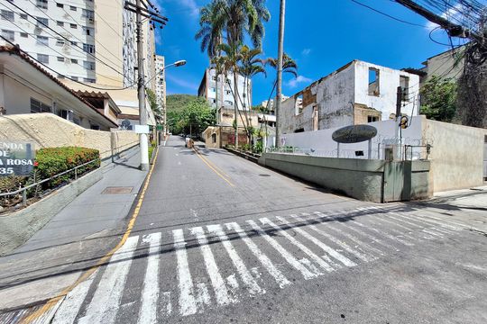 Fachada de apartamento para alugar com 2 quartos, 55m² em Santa Rosa, Niterói