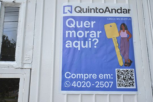 Casa à venda com 4 quartos, 300m² em Três Figueiras, Porto Alegre