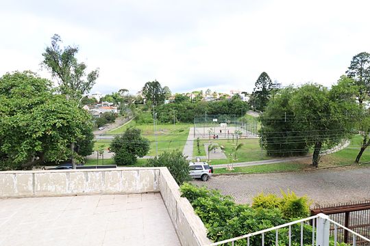 Vista da Janela da Sala de casa à venda com 4 quartos, 300m² em Três Figueiras, Porto Alegre