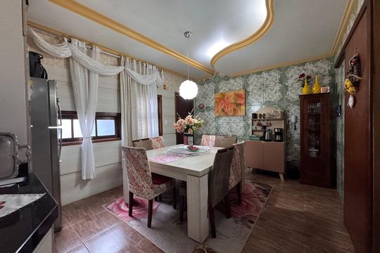 Cozinha de casa à venda com 3 quartos, 200m² em Feitoria, São Leopoldo