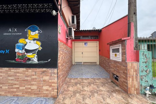 fachada de casa à venda com 3 quartos, 200m² em Feitoria, São Leopoldo