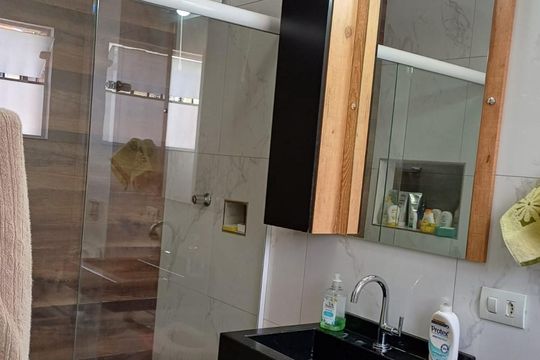 Casa para alugar com 3 quartos, 170m² em Vila Salete, São Paulo