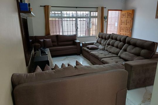 Casa para alugar com 3 quartos, 170m² em Vila Salete, São Paulo
