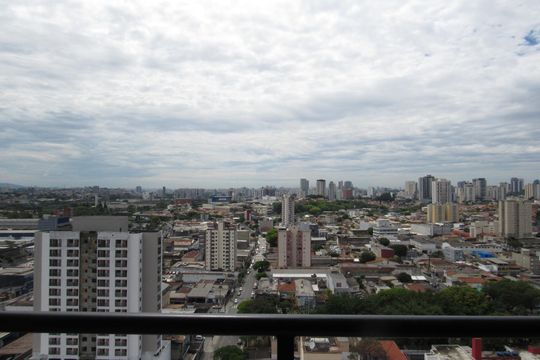  Varanda - Vista de kitnet/studio à venda com 1 quarto, 30m² em Km 18, Osasco