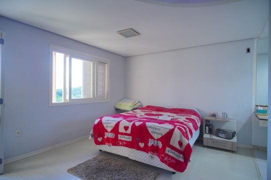 Suíte 1 de casa para alugar com 3 quartos, 241m² em Hamburgo Velho, Novo Hamburgo