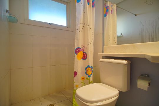 Banheiro da Suíte 2 de casa para alugar com 3 quartos, 241m² em Hamburgo Velho, Novo Hamburgo