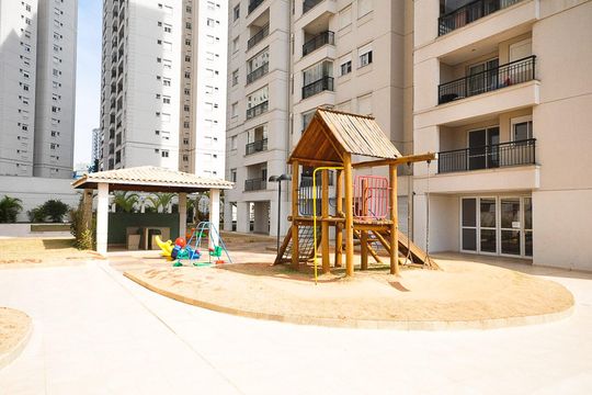 Playground de apartamento à venda com 2 quartos, 64m² em Vila Suzana, São Paulo