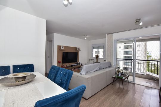 Apartamento à venda com 2 quartos, 64m² em Vila Suzana, São Paulo