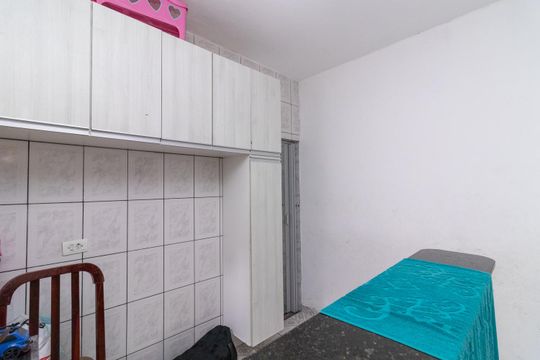 Cozinha 2 de casa à venda com 3 quartos, 100m² em Jardim Gonzaga, São Paulo
