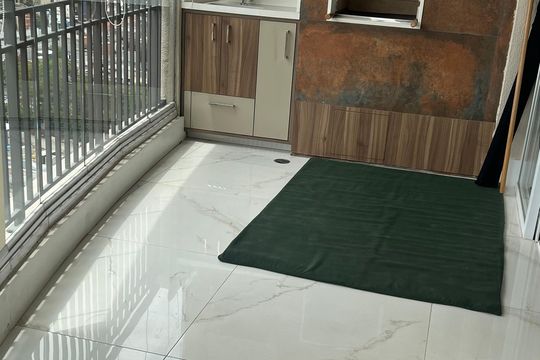 Varanda Sala de apartamento à venda com 3 quartos, 109m² em Jardim Aeroporto, São Paulo