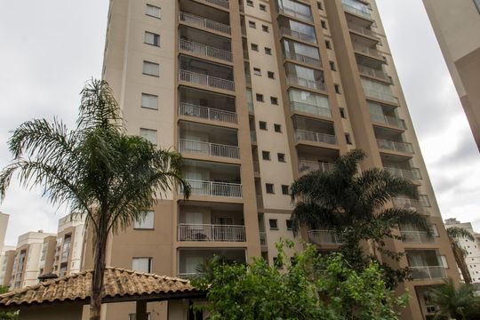 Área comum de apartamento à venda com 2 quartos, 72m² em Jardim Tupanci, Barueri