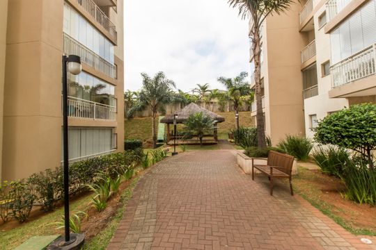 Área comum de apartamento à venda com 2 quartos, 72m² em Jardim Tupanci, Barueri