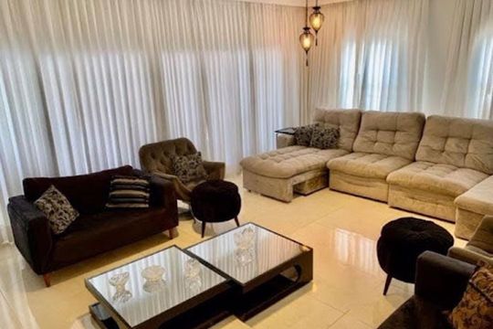 Casa à venda com 4 quartos, 358m² em Swiss Park, Campinas