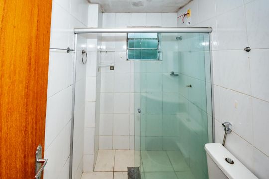 Banheiro Social de apartamento à venda com 2 quartos, 73m² em Céu Azul, Belo Horizonte