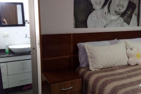 Casa à venda com 3 quartos, 204m² em Vila Assunção, Santo André