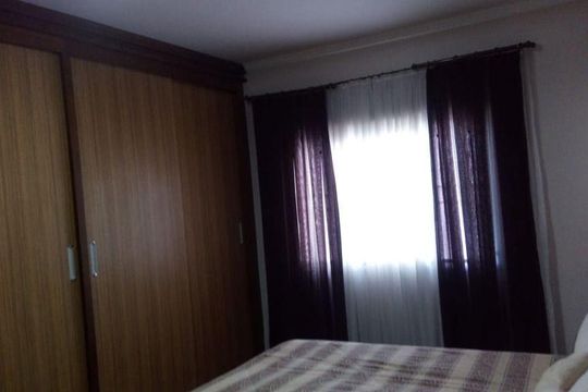 Casa à venda com 3 quartos, 204m² em Vila Assunção, Santo André