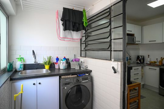 Área de Serviço de apartamento para alugar com 2 quartos, 83m² em Vila Gumercindo, São Paulo