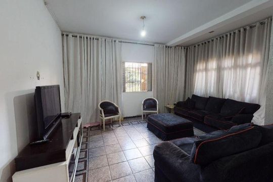 Casa à venda com 4 quartos, 538m² em Cambuci, São Paulo