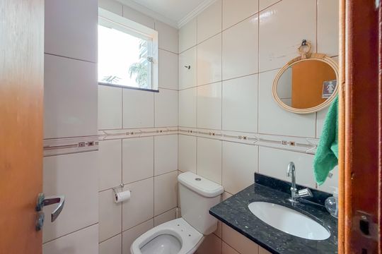 Banheiro 4 de casa para alugar com 7 quartos, 350m² em Cursino, São Paulo