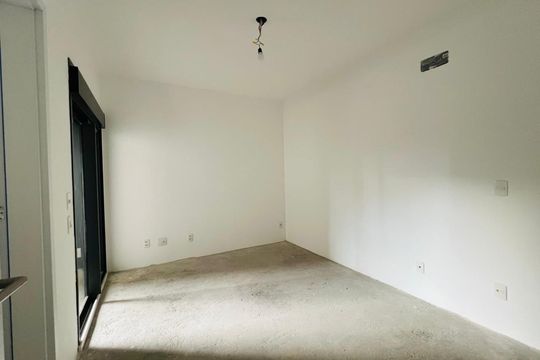 Apartamento à venda com 4 quartos, 195m² em Sumarezinho, São Paulo