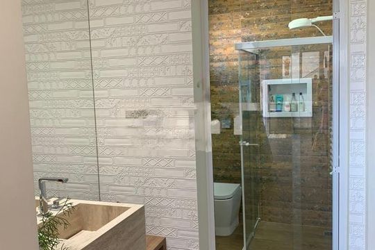Casa à venda com 6 quartos, 409m² em Swiss Park, Campinas