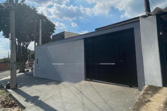 Casa à venda com 3 quartos, 300m² em Jardim Eulina, Campinas