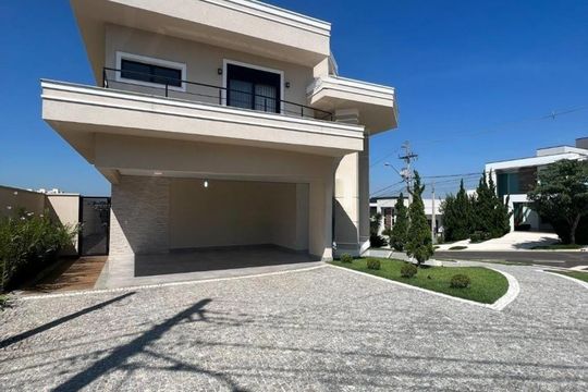 Casa à venda com 4 quartos, 315m² em Swiss Park, Campinas