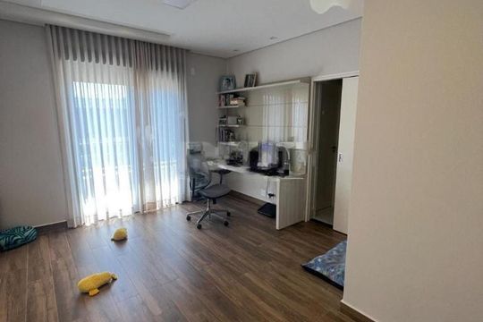 Casa à venda com 4 quartos, 315m² em Swiss Park, Campinas