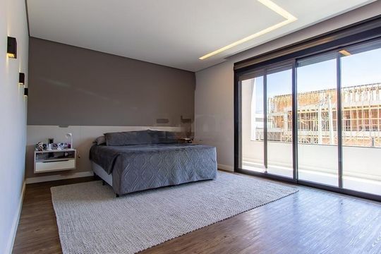 Casa à venda com 4 quartos, 411m² em Swiss Park, Campinas