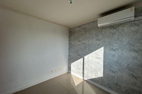 Apartamento à venda com 2 quartos, 42m² em Santo Andre, São Leopoldo
