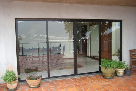Casa à venda com 5 quartos, 590m² em São Francisco, Niterói