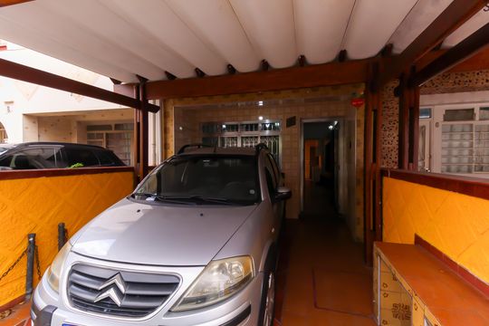 Garagem de casa de condomínio à venda com 3 quartos, 130m² em Brás, São Paulo