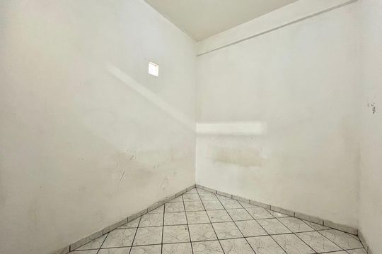 Quarto de casa para alugar com 1 quarto, 36m² em Vila Mira, São Paulo