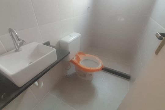 Casa à venda com 2 quartos, 56m² em Sapê, Niterói