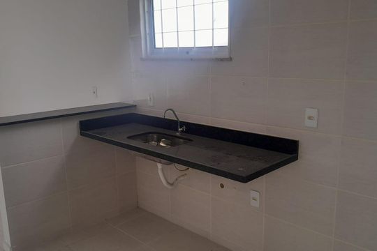 Casa à venda com 2 quartos, 56m² em Sapê, Niterói