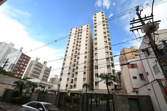 Fachada do Prédio de apartamento à venda com 1 quarto, 45m² em Centro, Campinas