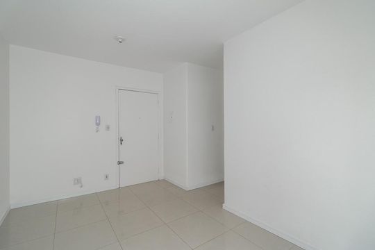 Sala de apartamento à venda com 1 quarto, 40m² em Petrópolis, Porto Alegre