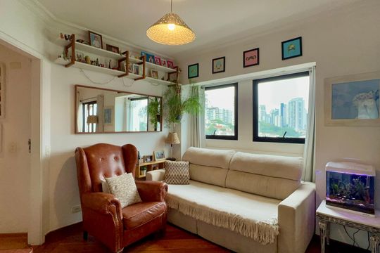 Sala de TV de apartamento à venda com 3 quartos, 94m² em Pompeia, São Paulo