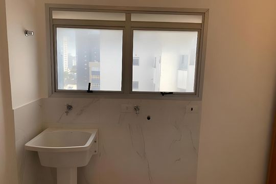 Apartamento para alugar com 4 quartos, 144m² em Sumaré, São Paulo