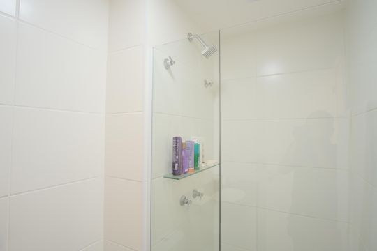 Banheiro de apartamento à venda com 2 quartos, 40m² em Vila Aricanduva, São Paulo