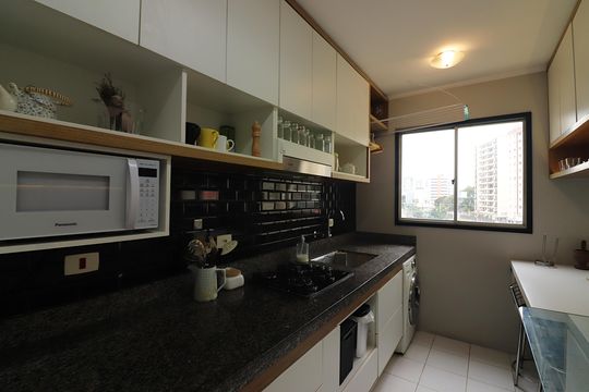 Cozinha e Área de Serviço de apartamento à venda com 2 quartos, 70m² em Centro, São Bernardo do Campo