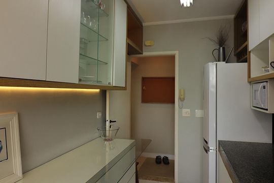 Cozinha e Área de Serviço de apartamento à venda com 2 quartos, 70m² em Centro, São Bernardo do Campo
