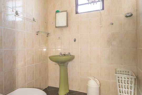 Banheiro 1 de casa à venda com 4 quartos, 154m² em Bandeiras, Osasco