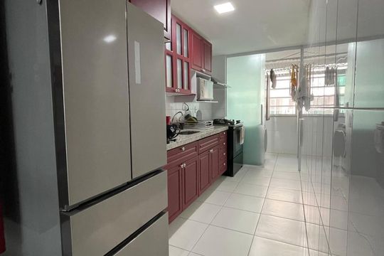 Cozinha de apartamento à venda com 4 quartos, 155m² em Barra da Tijuca, Rio de Janeiro
