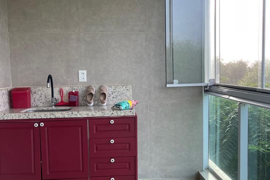 Varanda de apartamento à venda com 4 quartos, 155m² em Barra da Tijuca, Rio de Janeiro