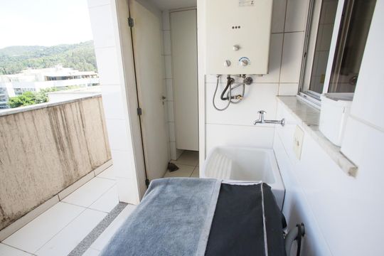 Área de Serviço de apartamento para alugar com 4 quartos, 300m² em Freguesia (jacarepaguá), Rio de Janeiro