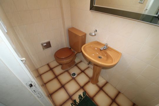 Banheiro de casa à venda com 2 quartos, 160m² em Santa Teresinha, São Paulo