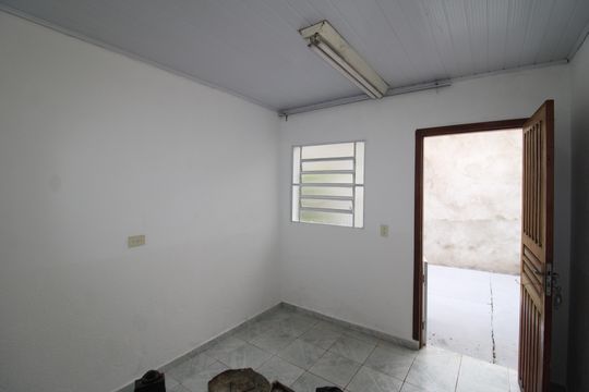 Área de Serviço - Quarto de casa à venda com 2 quartos, 160m² em Santa Teresinha, São Paulo