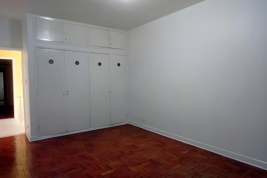Casa para alugar com 4 quartos, 550m² em Itaim Bibi, São Paulo